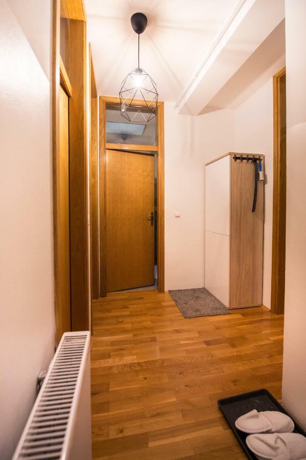 Apartment Lamar - Entry With Pin 0 - 24H, Underground Parking Garage, Elevator Slavonski Brod Exteriér fotografie
